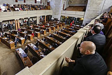 People in Balcony 1101_0102